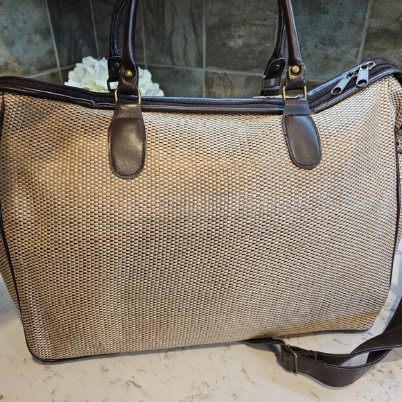 Avon Tote Bag - Picture 7 of 13